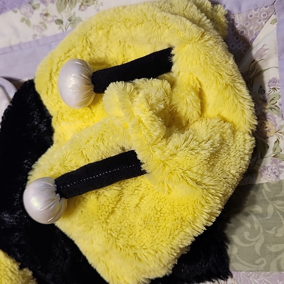 Thrills and Chills Collection Bumblebee  Costume For Dog XL New - Picture 2 of 8